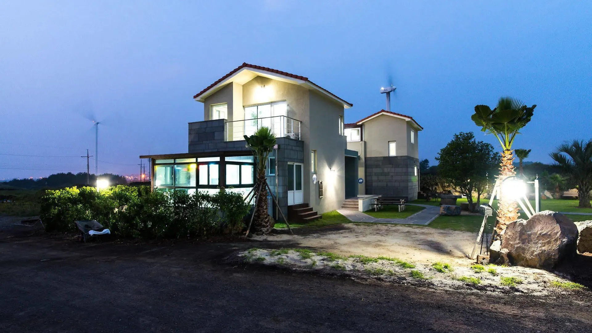 Vitamin Sea House Jeju 2*,